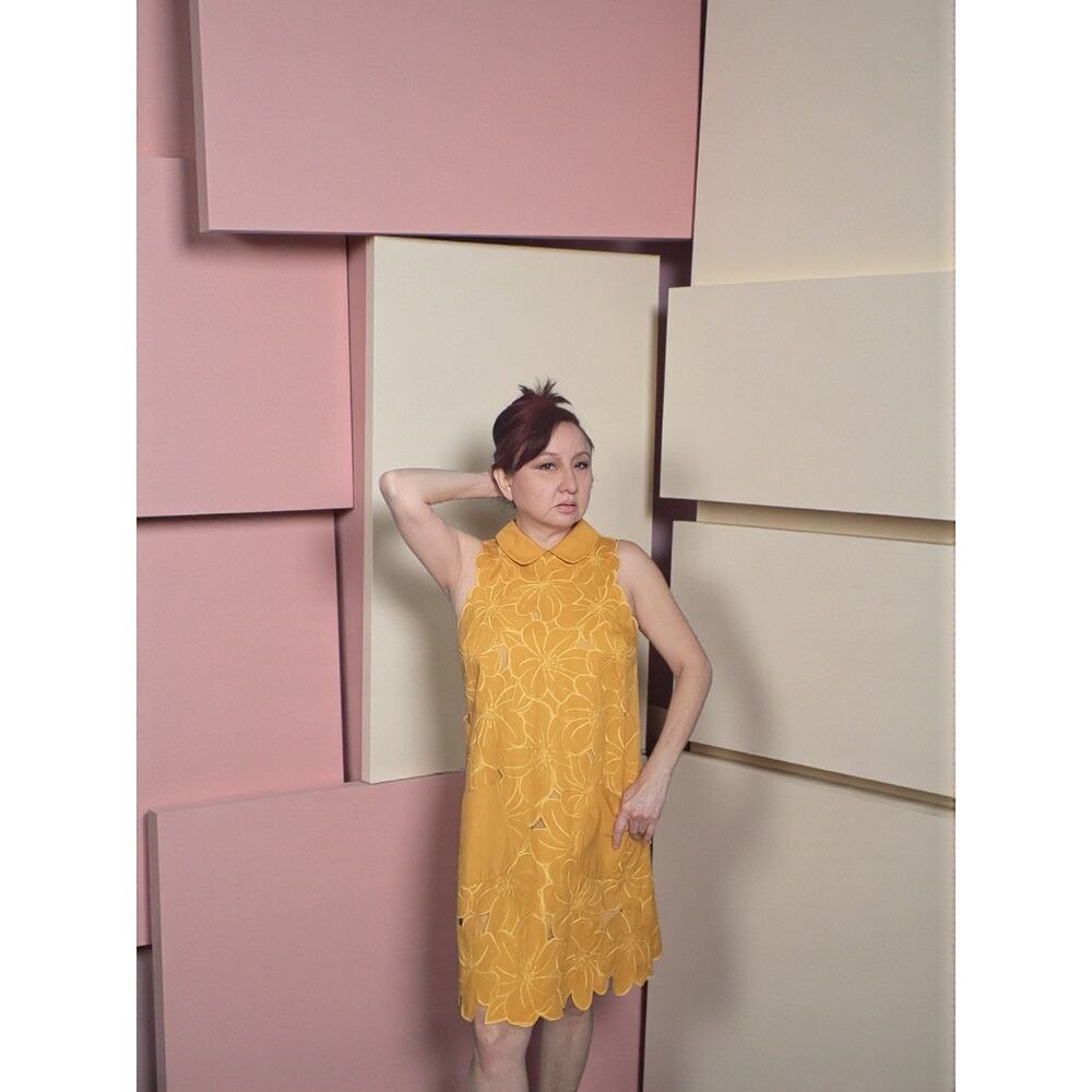 ModCloth Fervour Laser Cut Floral Mini Dress Mod GOGO RETRO Yellow Gold MED